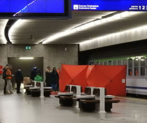 Makabra na dworcu centralnym. Ciało mężczyzny rozjechane przez pociąg