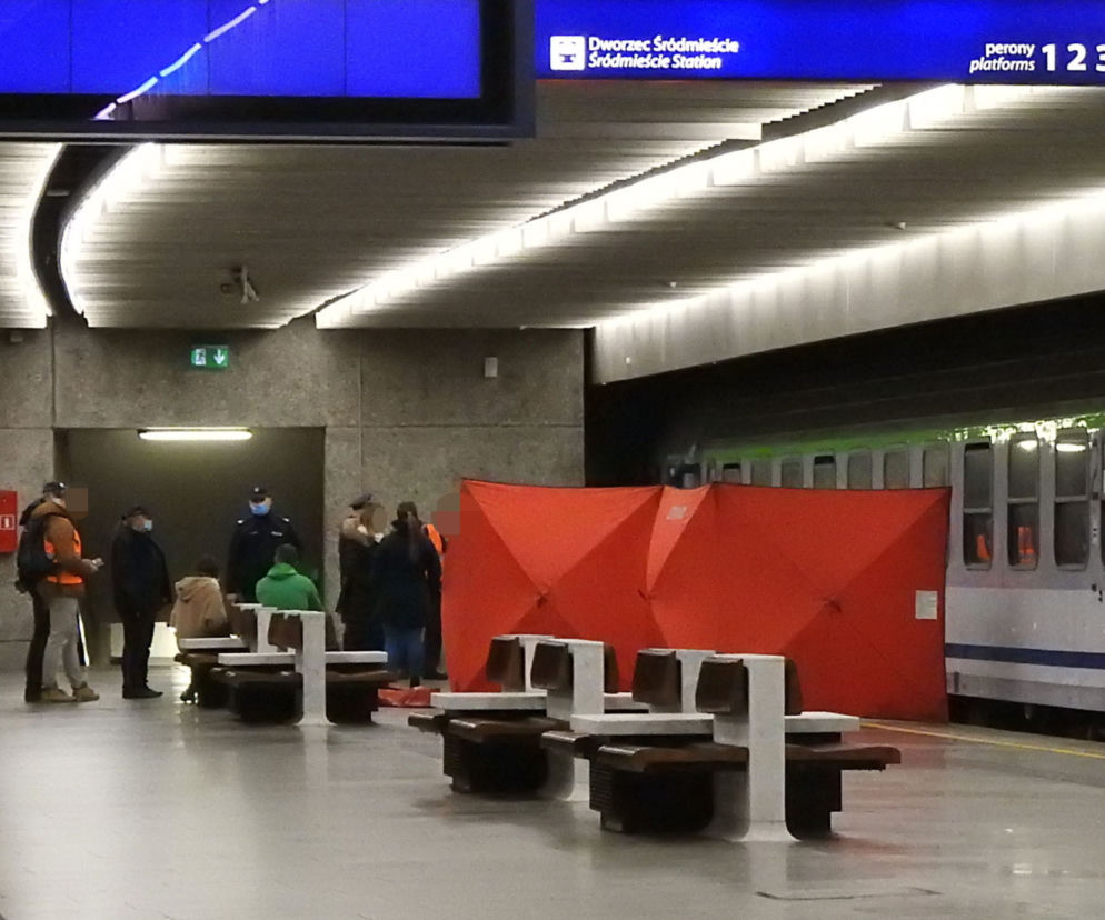 Makabra na dworcu centralnym. Ciało mężczyzny rozjechane przez pociąg