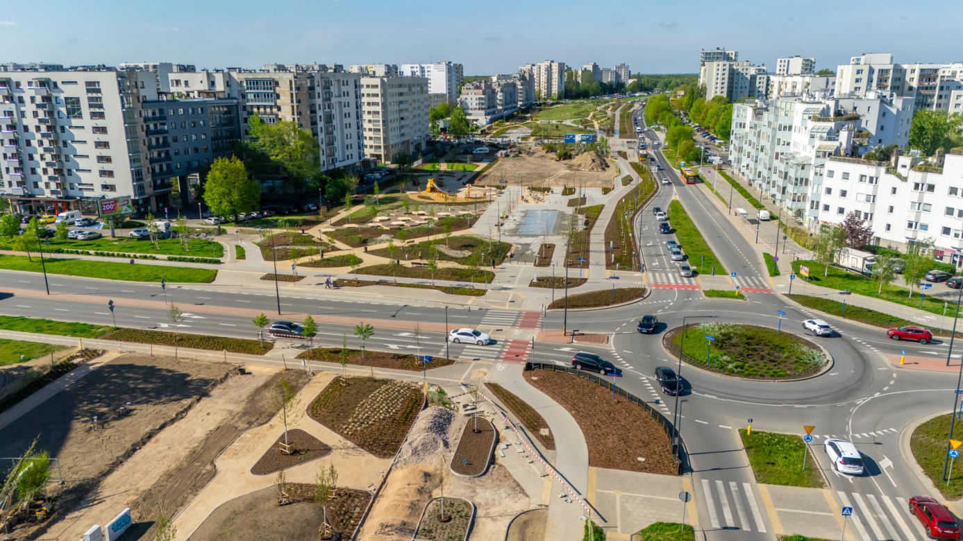 Park nad Południową Obwodnicą Warszawy na Ursynowie