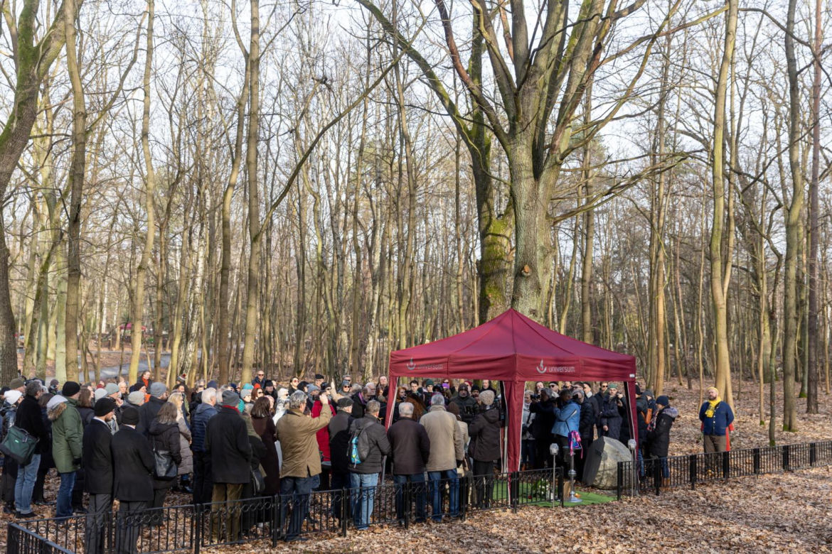 Uroczystości pogrzebowe Ewy Wanat. Dziennikarka spoczęła na cmentarzu miłostowskim w Poznaniu