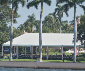 Śmierć w willi Trumpa! Obsesja na punkcie Epsteina