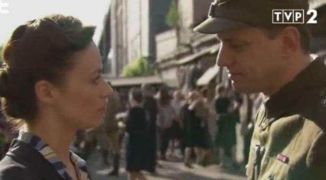 CZAS HONORU 5, odc. 57. Wanda (Magdalena Różczka) i Karol Ryszkowski (Łukasz Konopka)