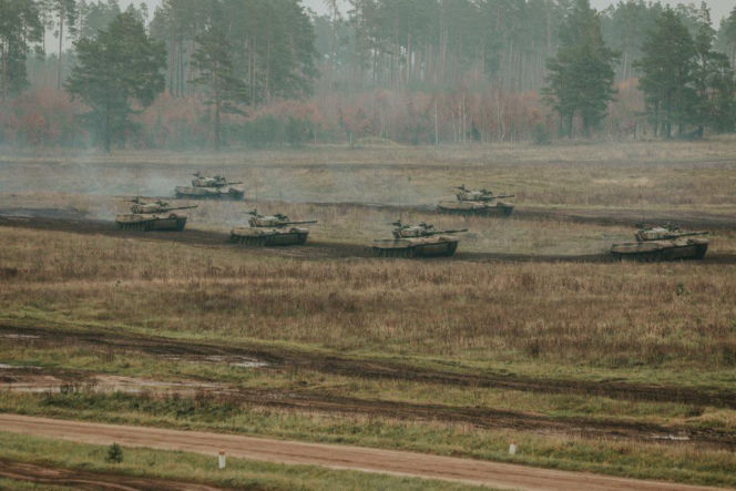 "Zawiszacy" za sterami legendy. Nowi kierowcy czołgów PT-91 w 15. Brygadzie