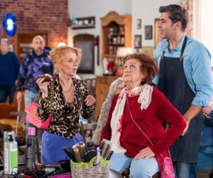 Pierwsza miłość odc. 4150-4154. Angelika trafia do szpitala. Bolesław okrutnie każe Elizę za zdradę