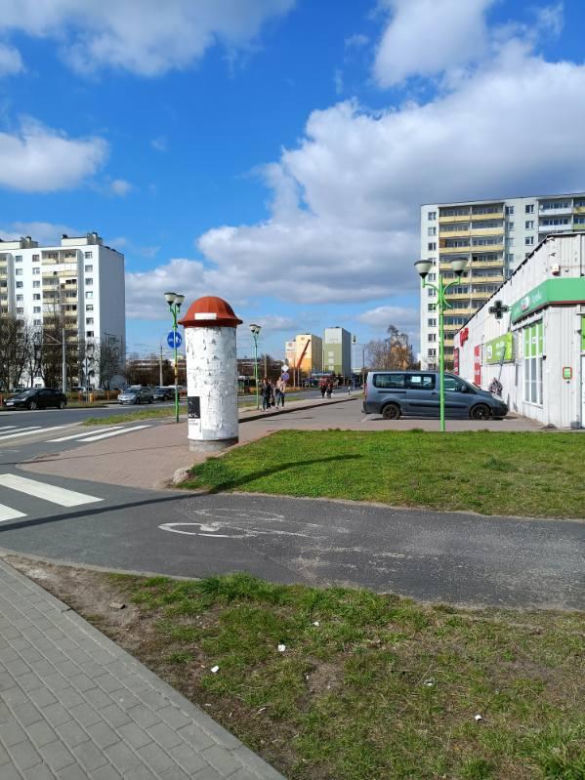 Tramwaj wypadł z szyn. Niebezpiecznie w Toruniu