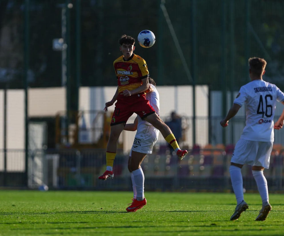 Dwie godziny testów. Jagiellonia przegrywa sparing z pierwszoligowcem z Warszawy