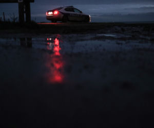 Tragedia na kanale La Manche: Wstrząsająca rozmowa przed zatonięciem łodzi: Nie damy rady!