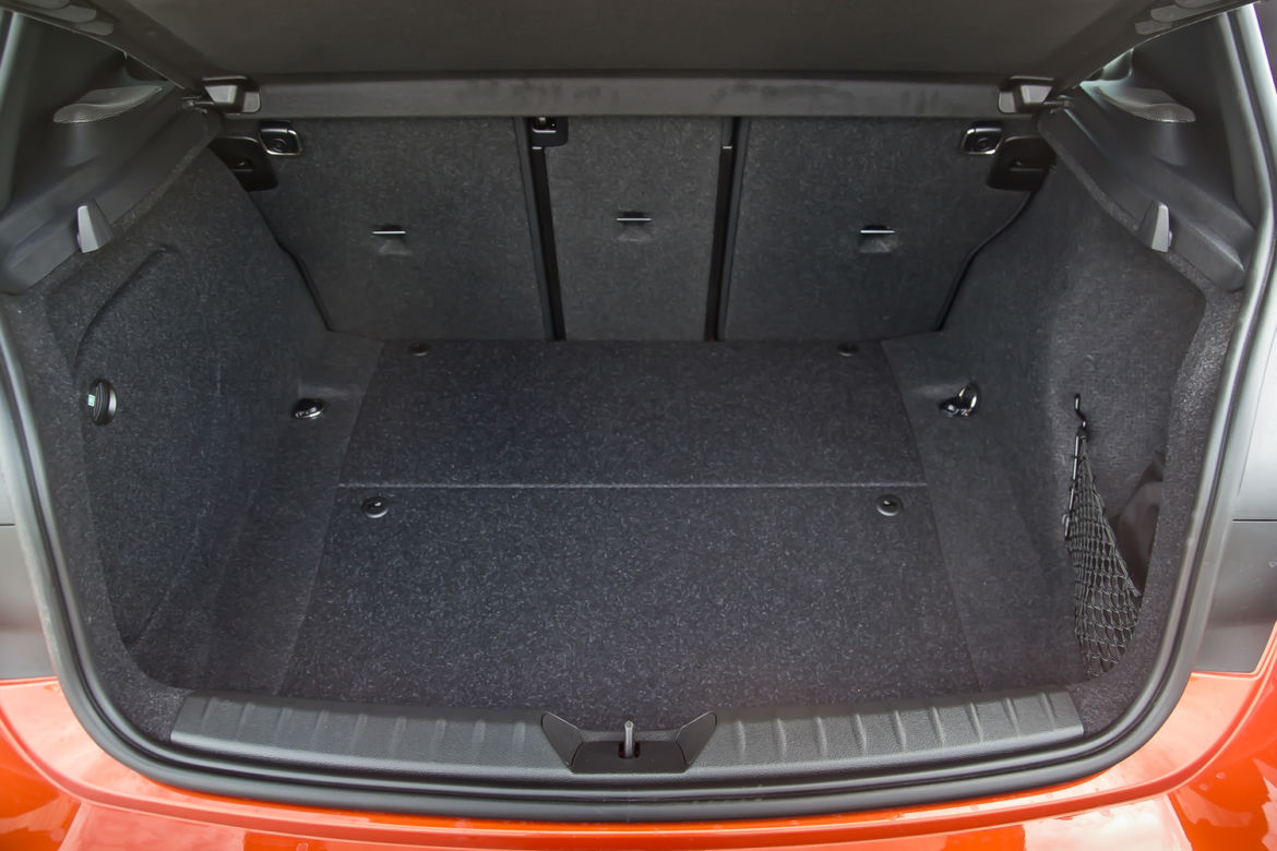 BMW 118i A/T