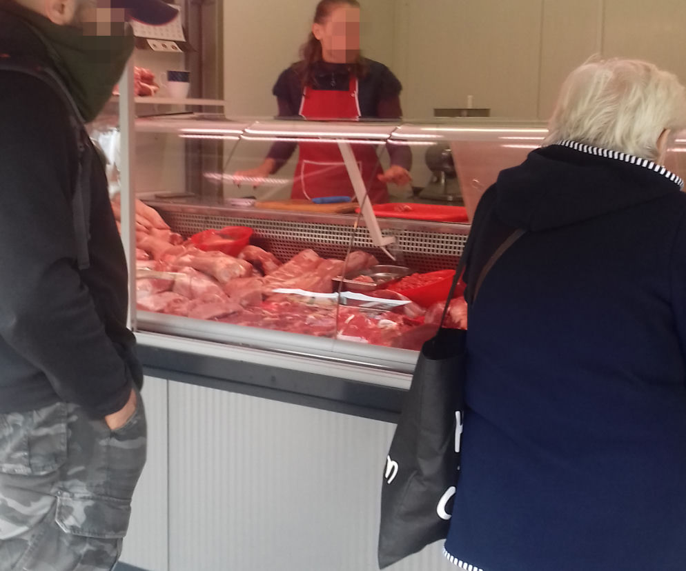 Brak maseczek. Posypią się kary na praskich bazarach!