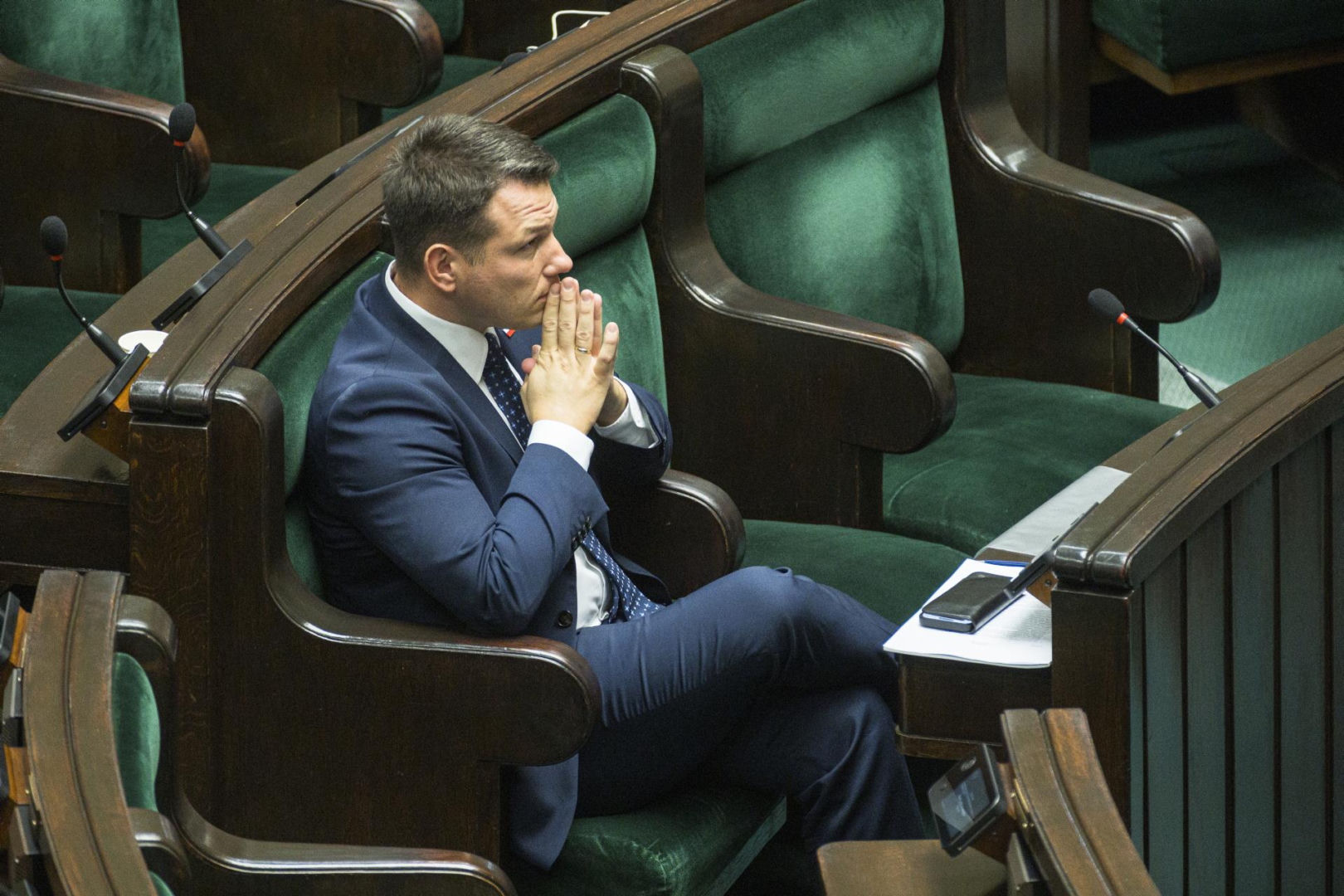 Mentzen już nie mówi „nie”. Tyle wystarczy, by usiadł do rozmów