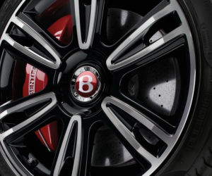 Bentley Flying Spur V8 S