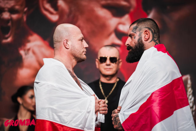 Ring girls Gromda 24