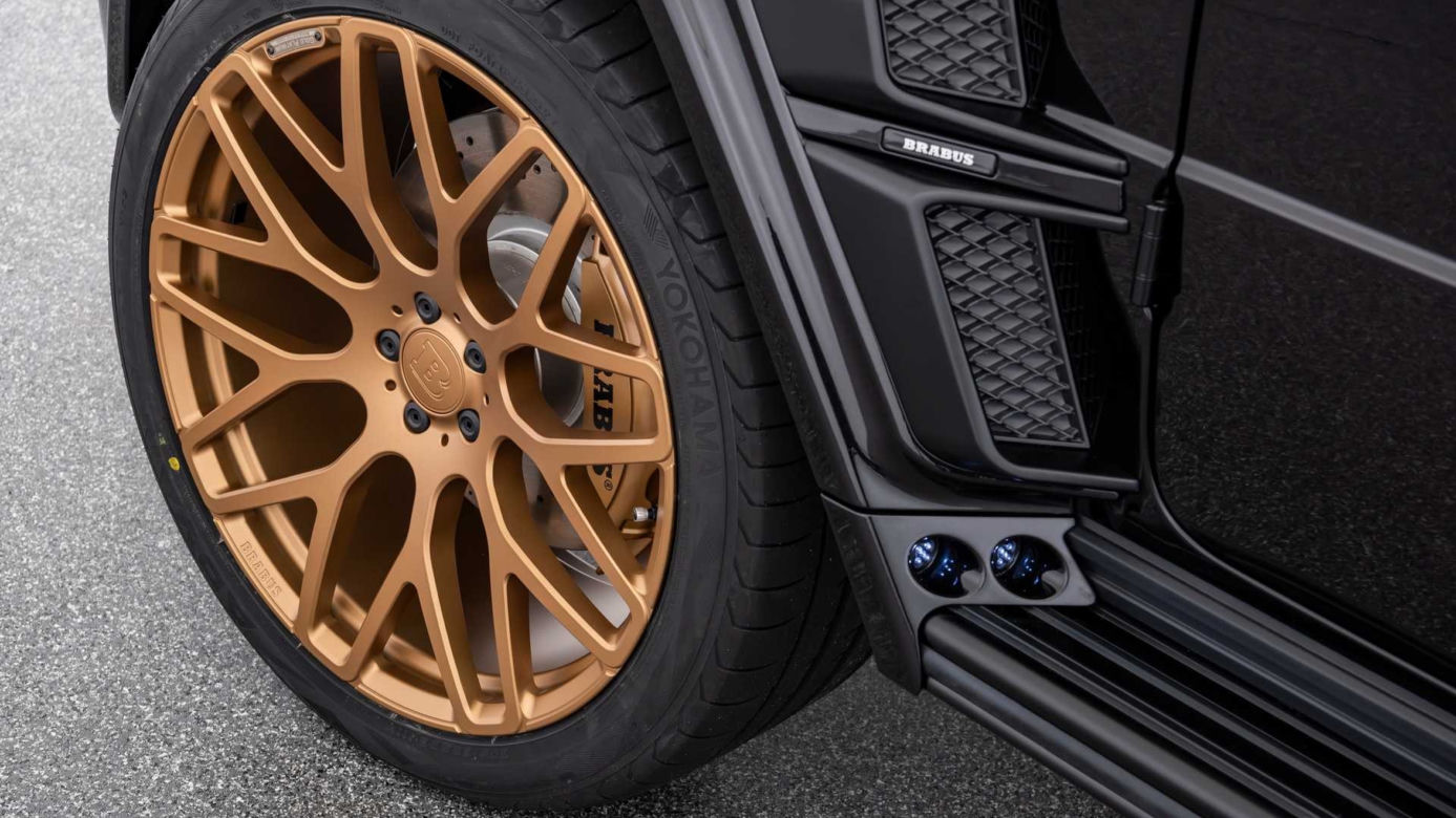 Brabus 800 "Black and Gold Edition"