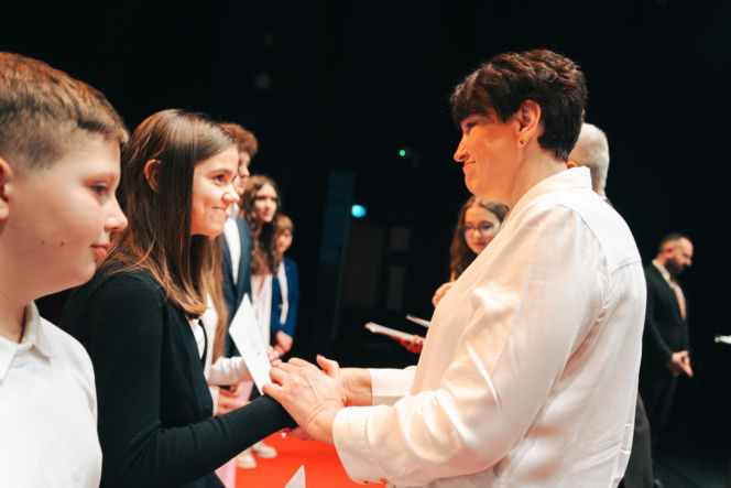 Najzdolniejsi uczniowie odebrali stypendia Prezydenta Miasta Siedlce