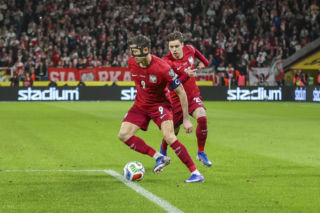 Robert Lewandowski w czarnej masce