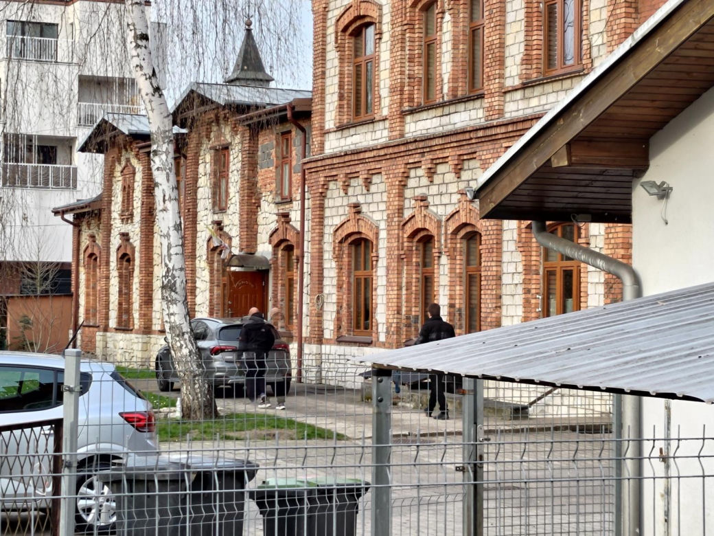 Tajemniczy zgon na plebanii w Sosnowcu