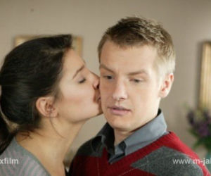 M jak miłość. Paweł (Rafał Mroczek), Majka (Laura Samojłowicz)