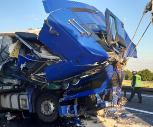 Wypadek ciężarówek na A4