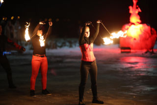 34. Finał WOŚP w Krakowie. Spektakularne Światełko do Nieba zachwyciło formą [GALERIA]