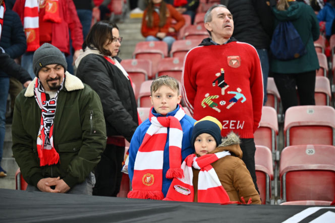 Widzew Łódź - Lech Poznań: Zdjęcia kibiców i zawodników z meczu 24. kolejki PKO BP Ekstraklasy