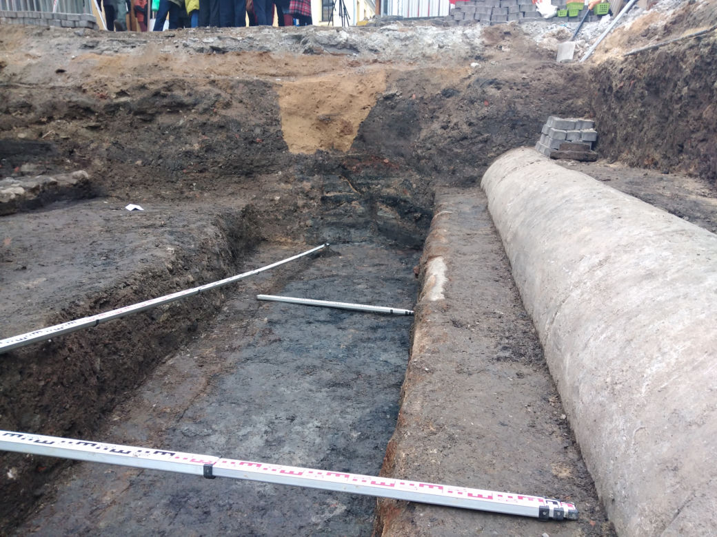 Rzeszów: Archeolodzy odkryli pozostałości murów Bramy Sandomierskiej