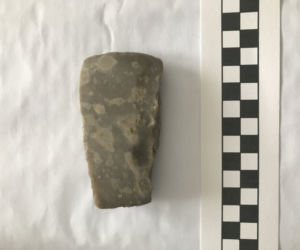 ARTEFAKT Z EPOKI NEOLITU W GMINIE RACIECHOWICE
