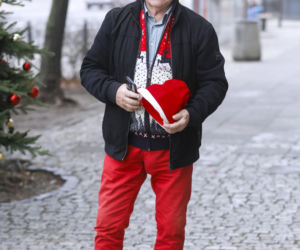 Sportowcy i aktorzy pod siedzibą TVN