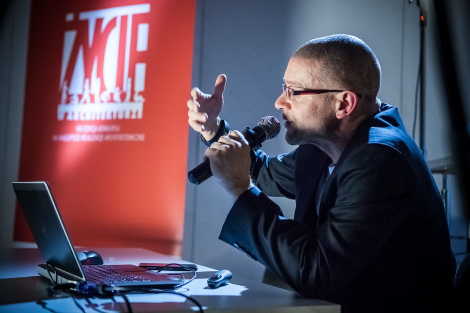 Robert Konieczny
