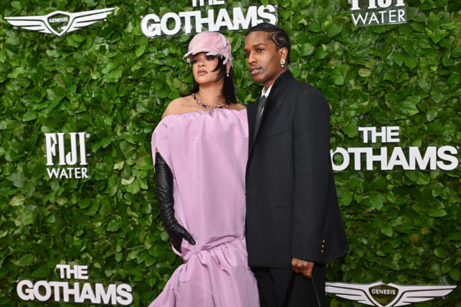 Rezydencja Rihanny ostrzelana przez kobietę! Piosenkarka w środku