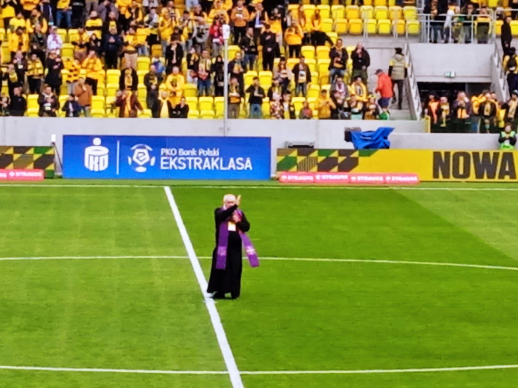 Inauguracja Areny Katowice. Nowa Bukowa tętni życiem, zaczęło się od niespodziewanego wydarzenia