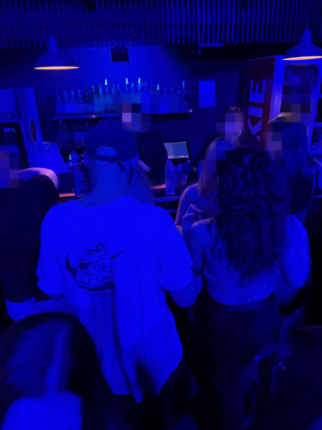 Maciej Pela na imprezie