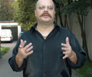 Krzysztof Skiba i jego wizerunek na przestrzeni lat. Tak zmieniał się lider Big Cyca