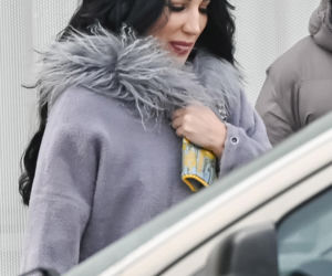 Justyna Steczkowska boso na śniegu