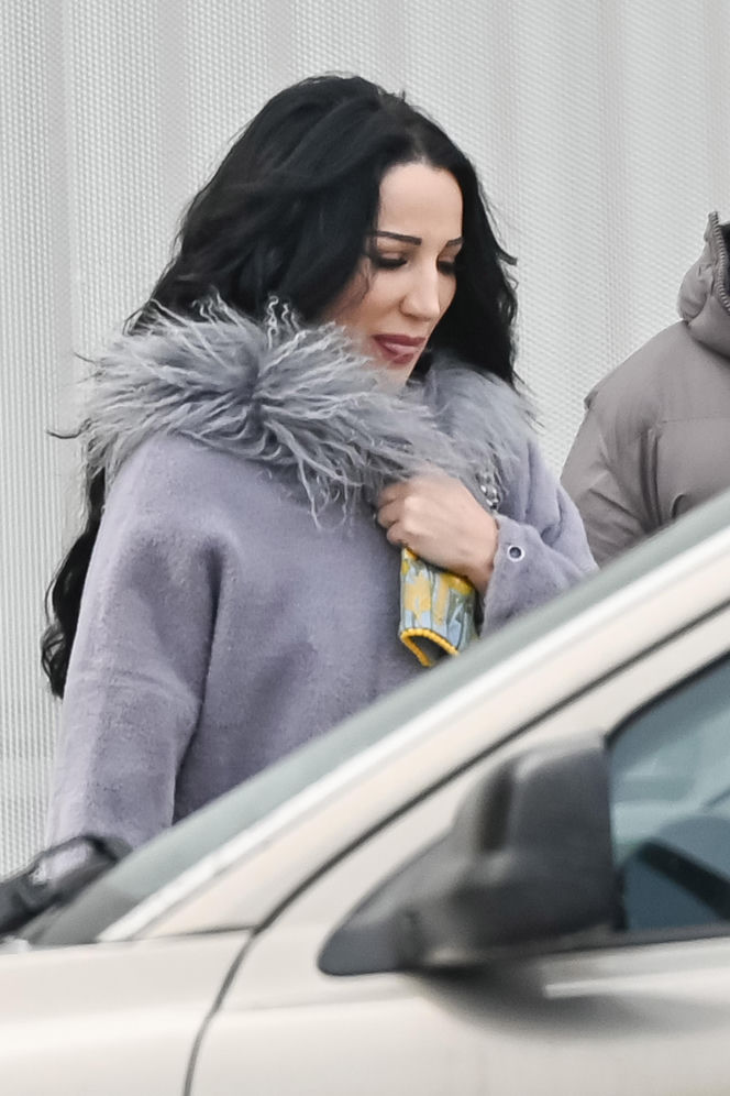 Justyna Steczkowska boso na śniegu