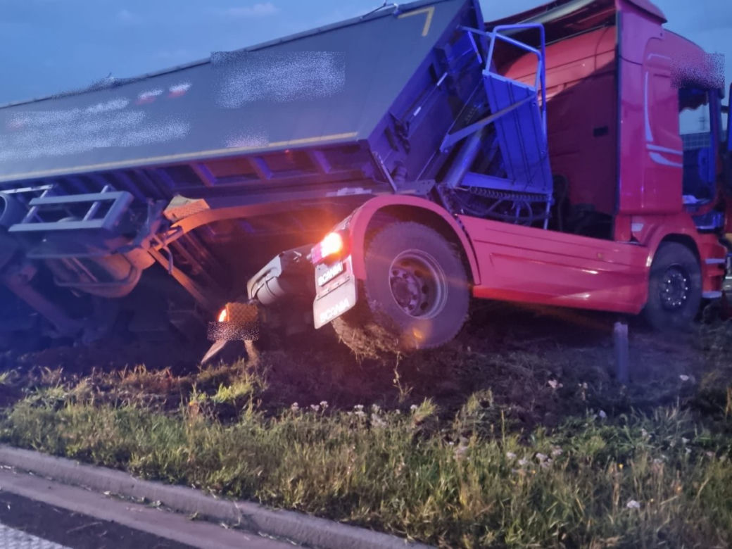 Seria wypadków z udziałem TIR-ów na A4 koło Tarnowa