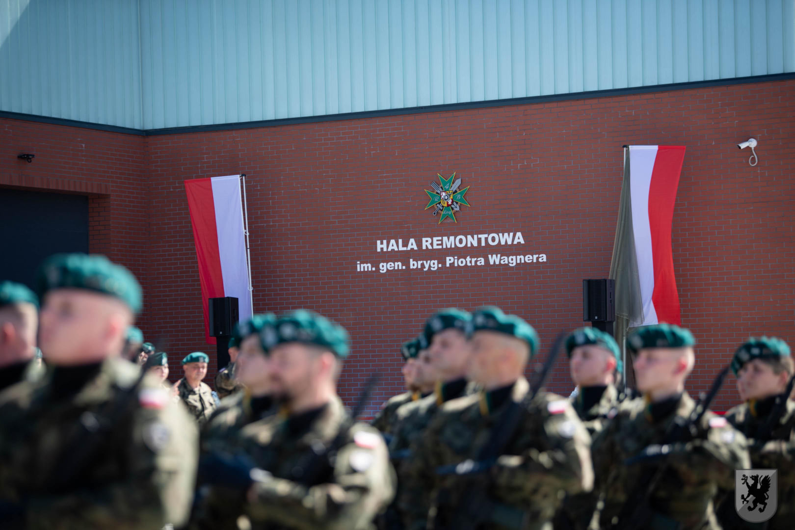 Nowa hala remontowa w Krośnie Odrzańskim otwarta. Zapewni serwis Leopardów i Rosomaków