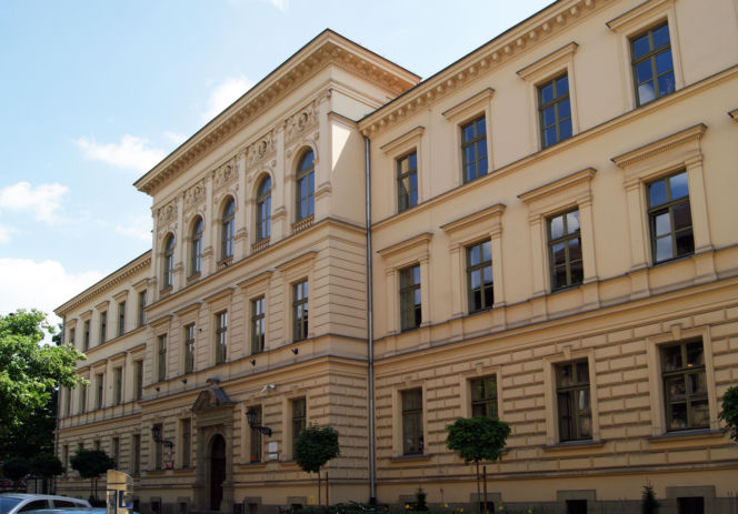 2. V LO im. Augusta Witkowskiego w Krakowie