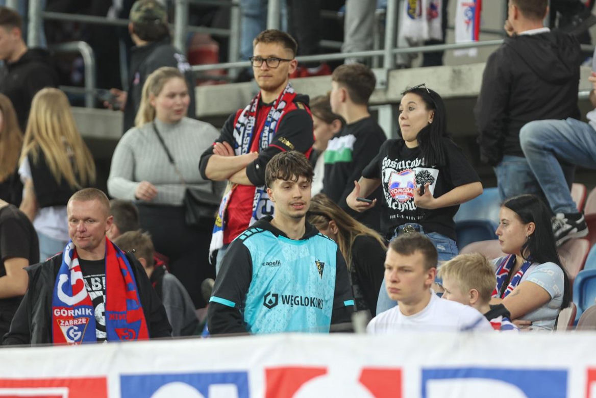 Kibice podczas meczu Górnik Zabrze - Legia Warszawa (01.04.2024)