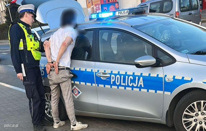 Zatrzymanie pijanego kierowcy w Szczecinie. Ujął go policjant po służbie