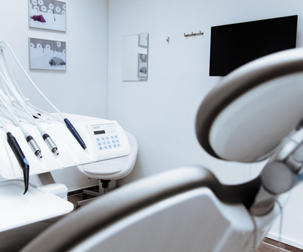 Absolwenci kierunku lekarsko-dentystycznego Uniwersytetu Medycznego w Białymstoku najlepiej w Polsce zdali wiosenną sesję LDEK-u