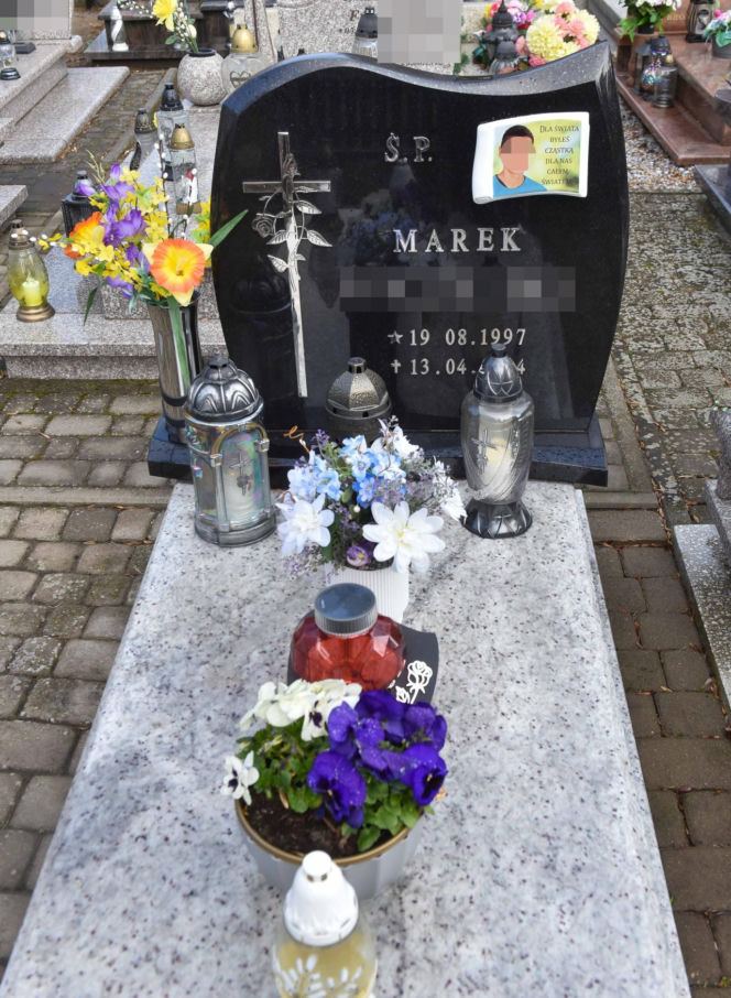 Siedmioro nastolatków zginęło w wypadku pod Chełmnem. Tata Patryka wciąż przeżywa tragedię