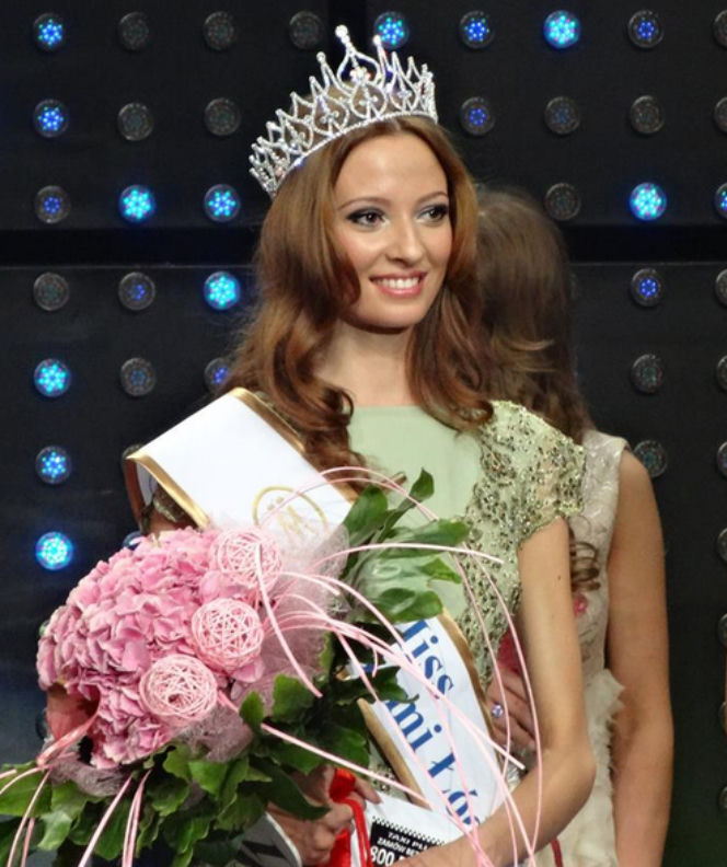 ADA SZTAJEROWSKA/Ada Sztajerowska20