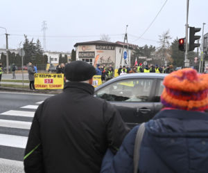 Mają dość korków, chcą buspas. W godzinach szczytu protestowali na pasach