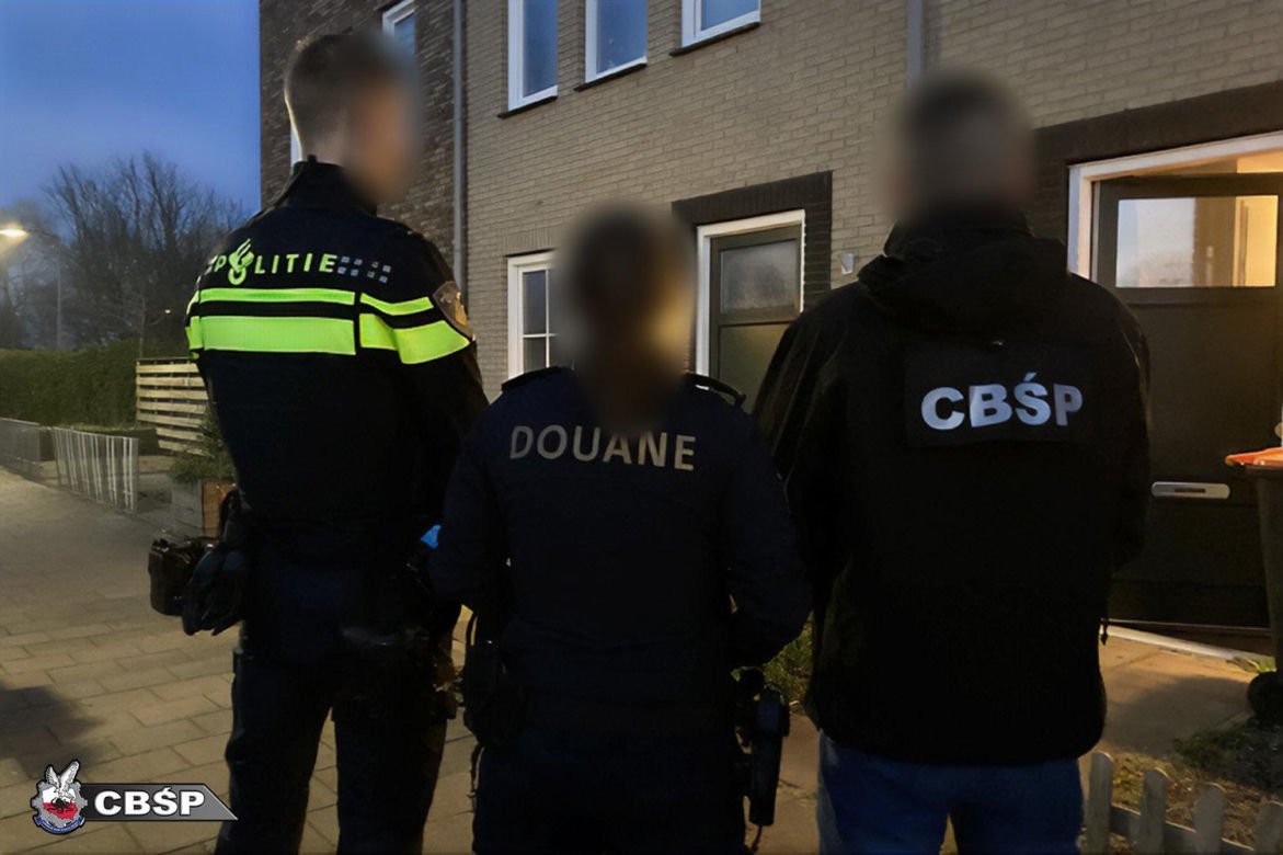 Gang pseudokibiców rozbity. Zatrzymano towar wartości 1 miliarda złotych