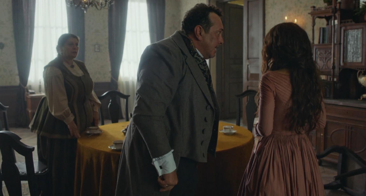 Kawa z kardamonem odc. 2. Anna (Olena Ławreniuk), ciotka Stefa (Olena Łazowicz), wuj Pavlo (Oleg Stalczuk)