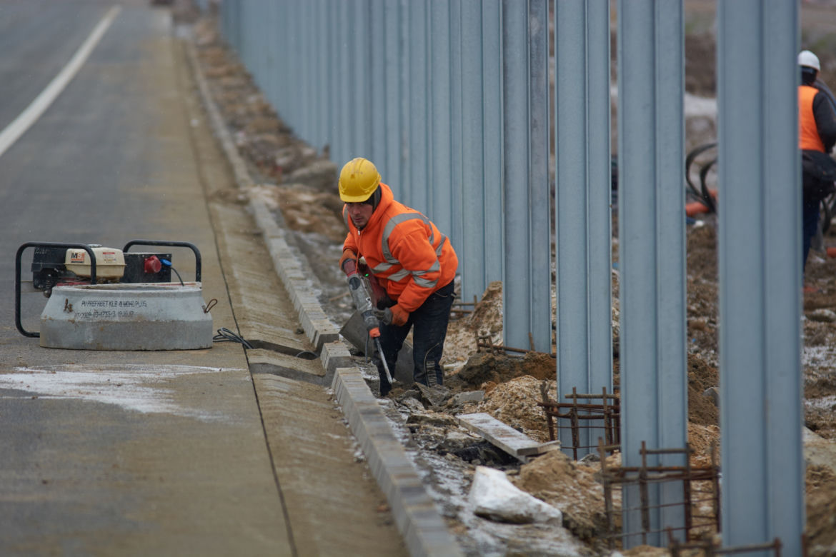 Kolejny odcinek S17 rośnie w oczach. 25 km w 13 minut – po betonie