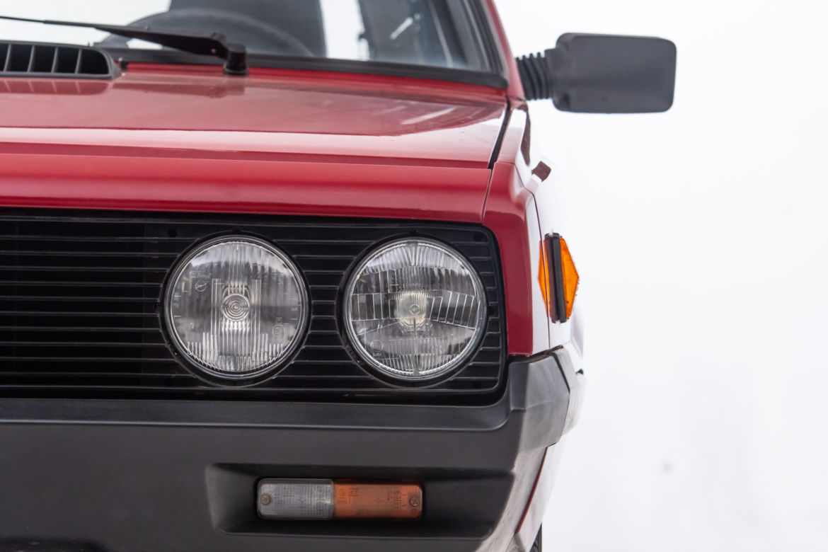 Nowy Polonez został wystawiony na sprzedaż przez dom aukcyjny Ardor Auctions