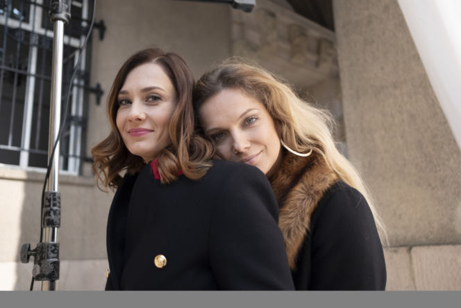 Przyjaciółki 11 sezon odc. 134. Patrycja (Joanna Liszowska), Zuza (Anita Sokołowska)
