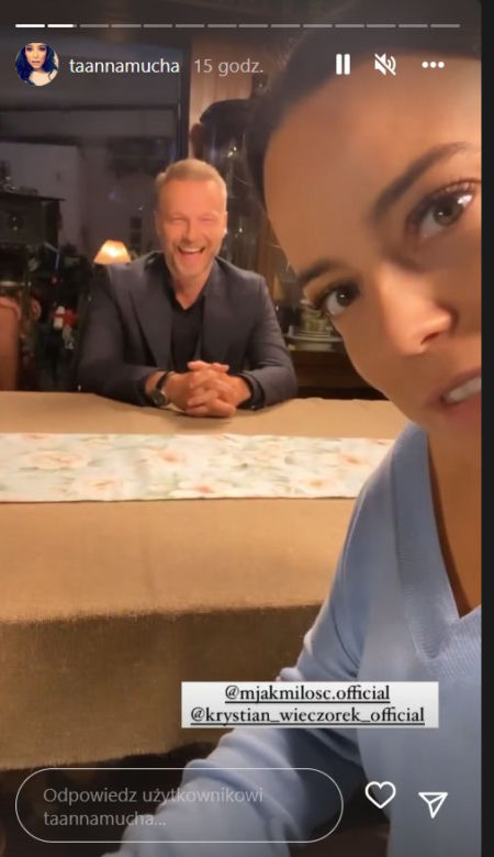 M jak miłość na planie. Magda (Anna Mucha), Andrzej Budzyński (Krystian Wieczorek)  w siedlisku w Grabinie
