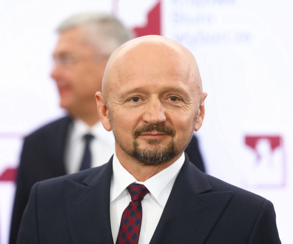 Senator KO Jacek Bury